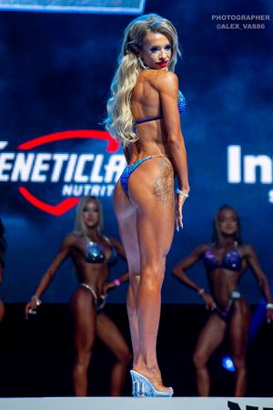 BIKINI НОВИЧКИ 164